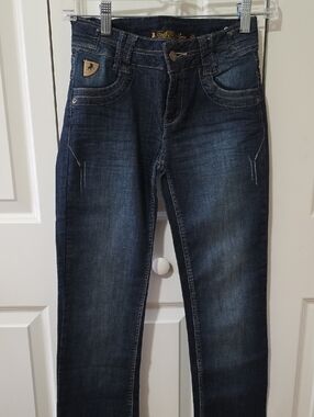 Dark Wash Bootcut Jeans with Subtle Whiskering